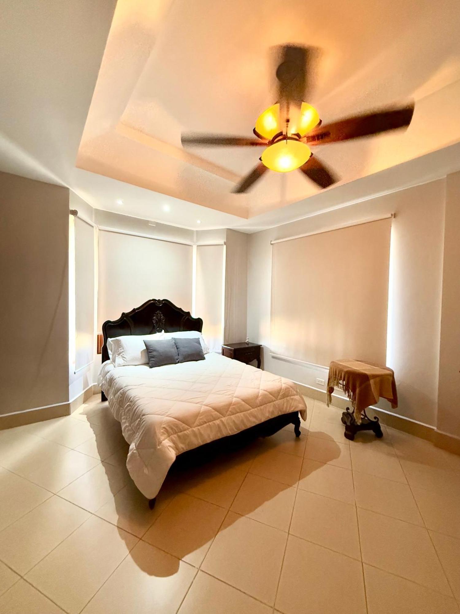 Casa Magna Hotel ลาส ทาบลาส ภายนอก รูปภาพ