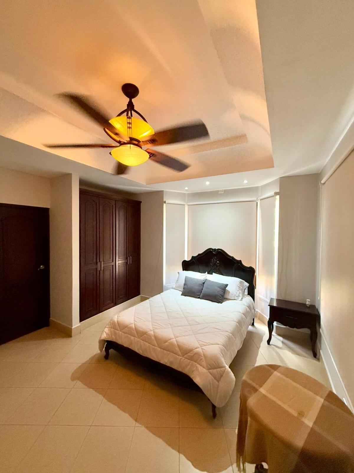 Casa Magna Hotel ลาส ทาบลาส ภายนอก รูปภาพ