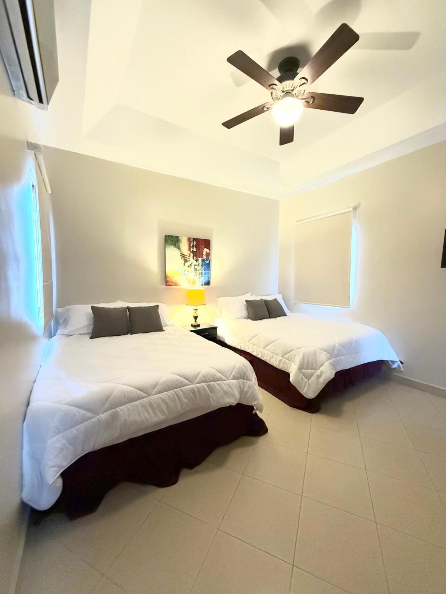 Casa Magna Hotel ลาส ทาบลาส ภายนอก รูปภาพ